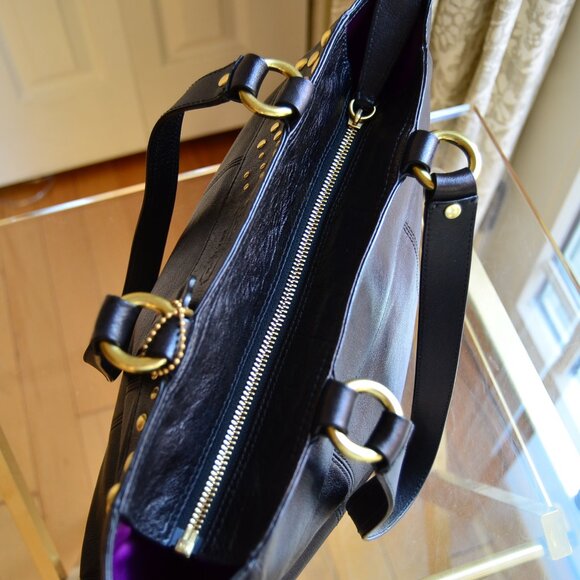 Coach black leather handbag with gold grommets - Picture 13 of 16